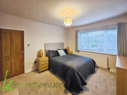 Temple Drive, Smithills, Image 15