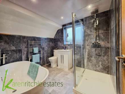 Temple Drive, Smithills, Image 21