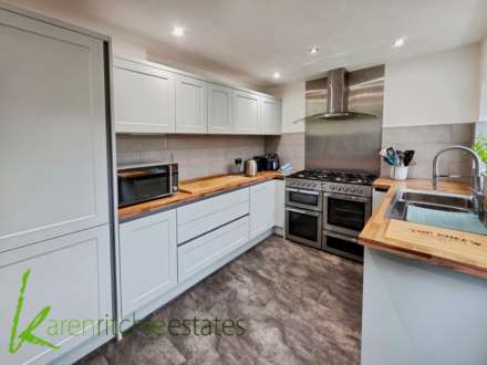 Temple Drive, Smithills, Image 5