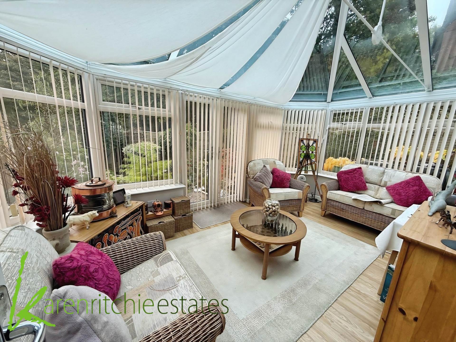 Thorns Close, Astley Bridge, Image 3