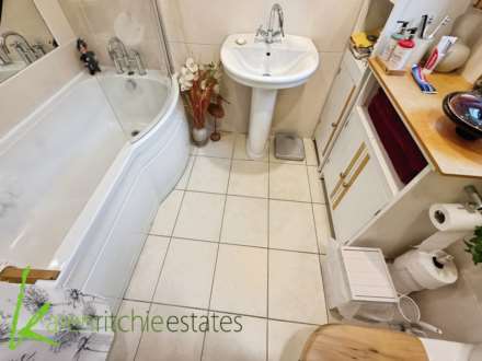 Thorns Close, Astley Bridge, Image 14