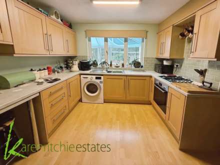 Thorns Close, Astley Bridge, Image 7