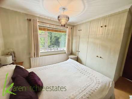 Thorns Close, Astley Bridge, Image 9