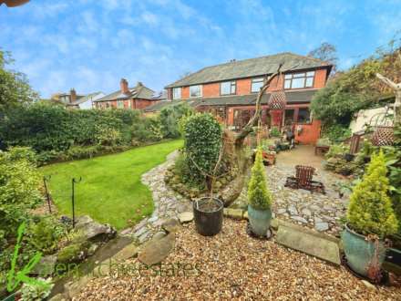 Greenmount Lane, Heaton, Image 24