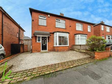 Beechfield Road, Smithills