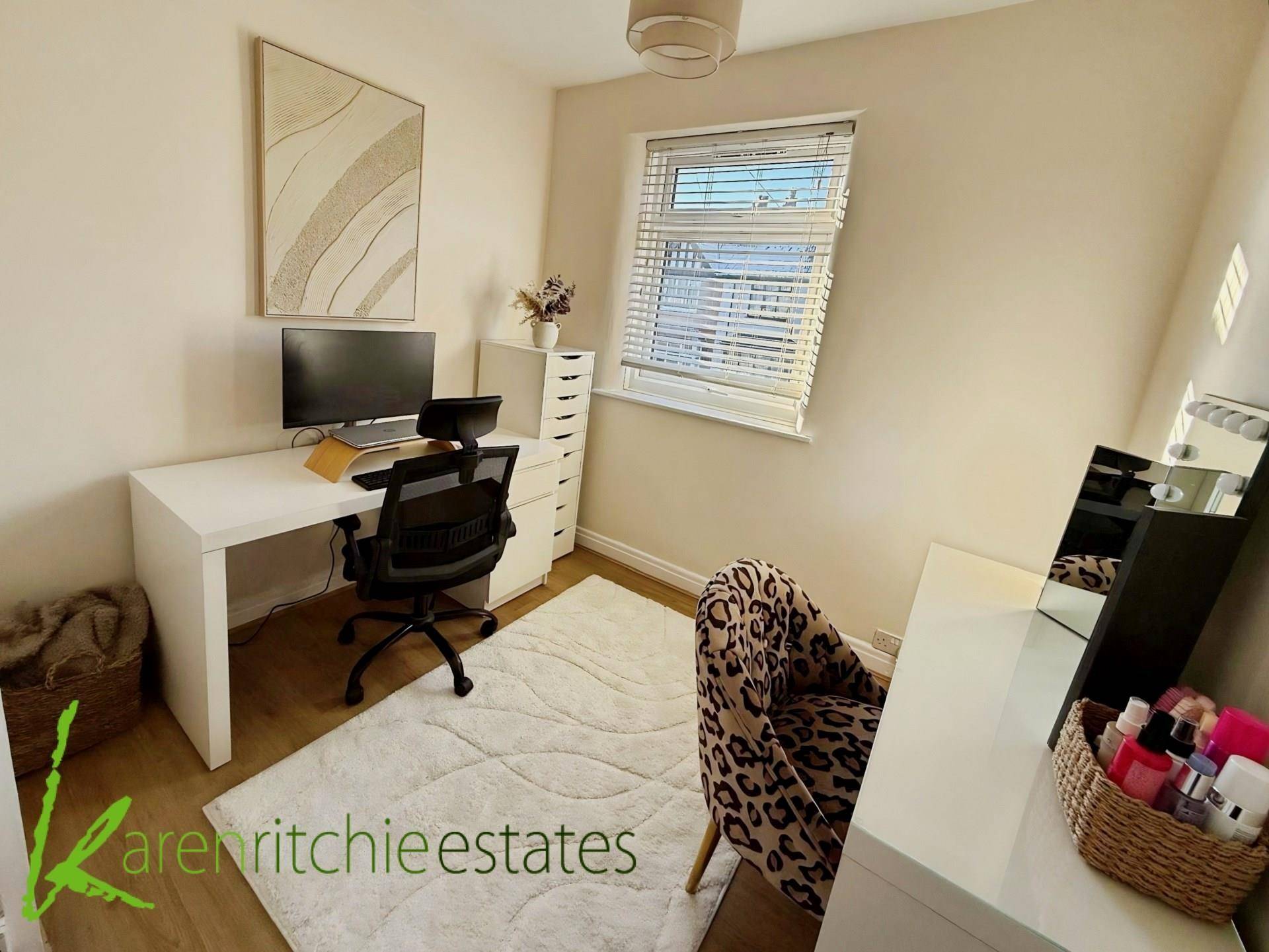 Captains Clough Road, Bolton, Image 9