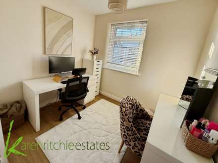 Captains Clough Road, Bolton, Image 9