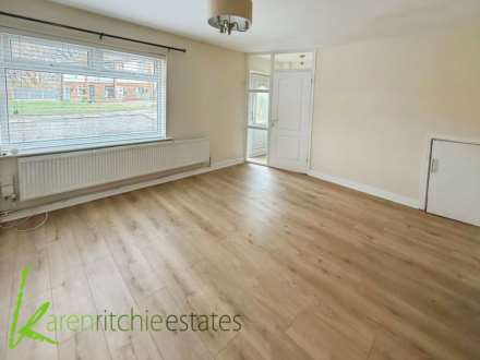 Roslin Gardens, Bolton, Image 6