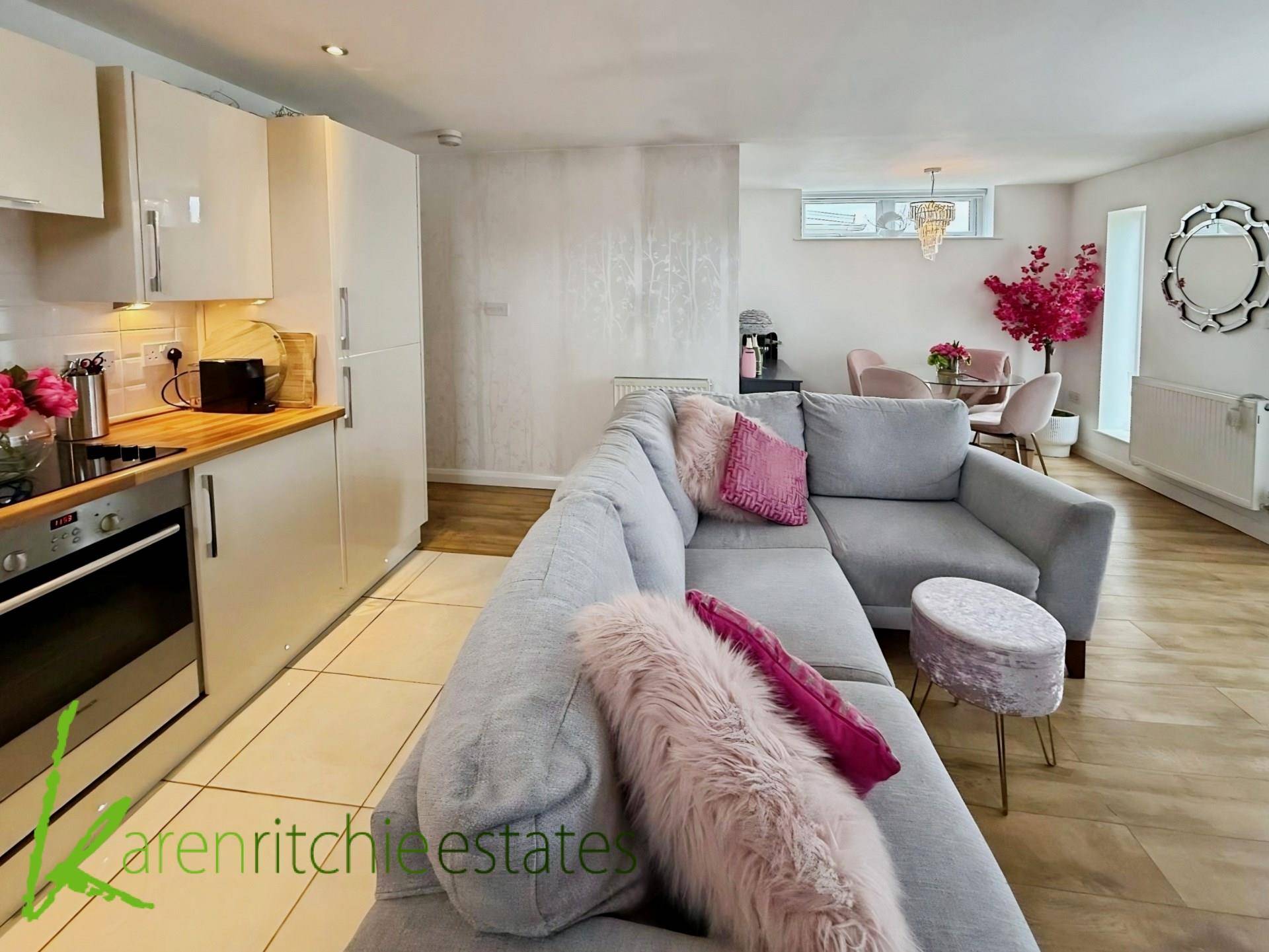 Sandray Close, Ladybridge, Image 12