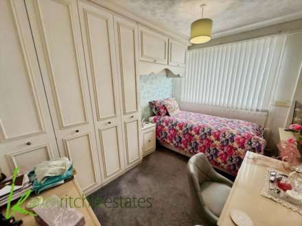 Sandray Close, Ladybridge, Image 10