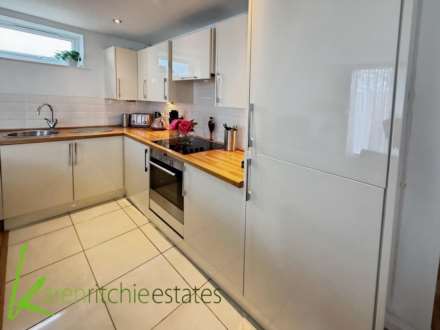 Sandray Close, Ladybridge, Image 16