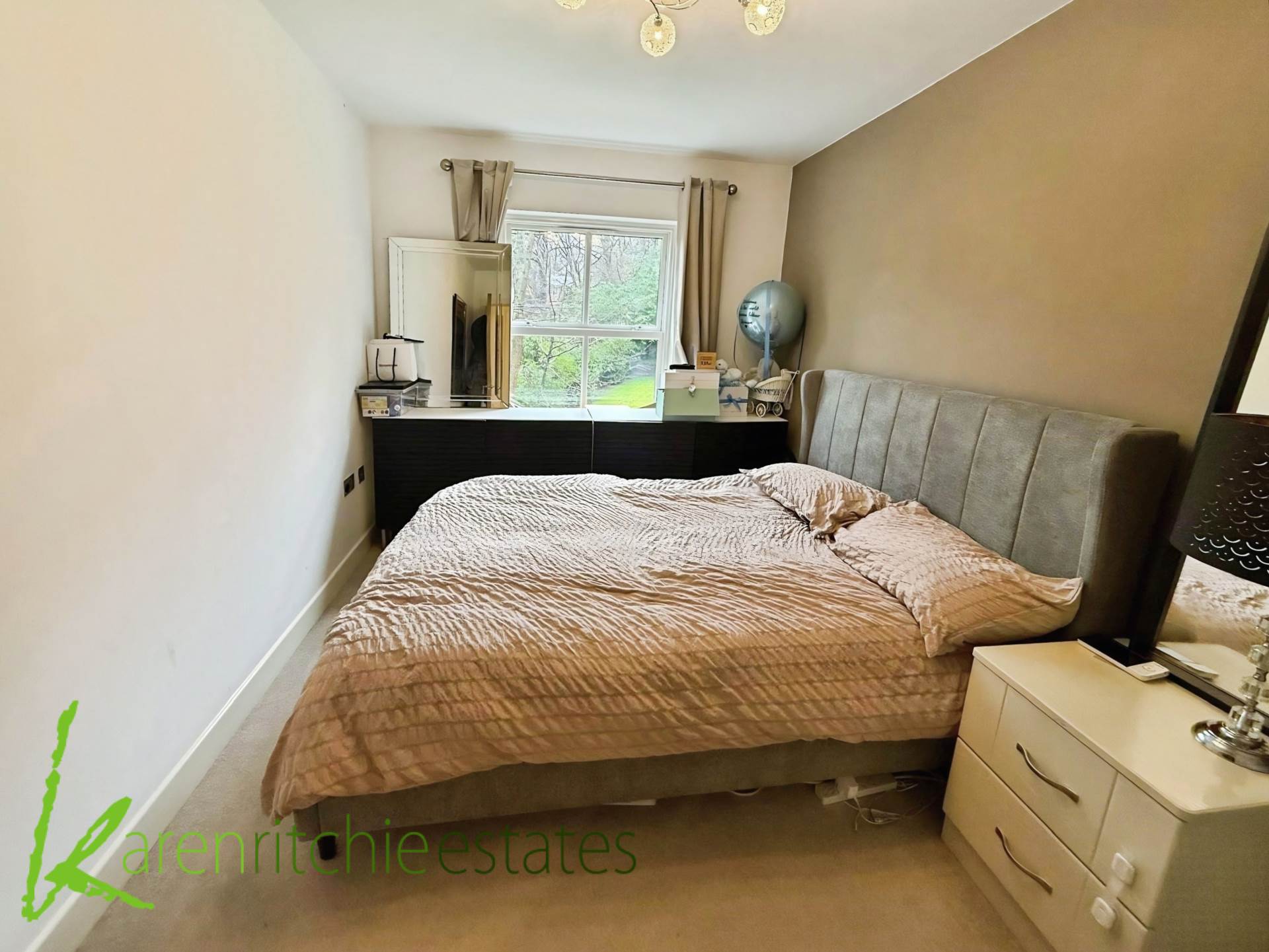 Clevelands Drive, Heaton, Image 7