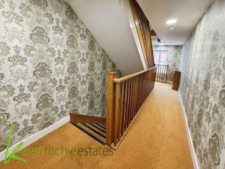 Clevelands Drive, Heaton, Image 9