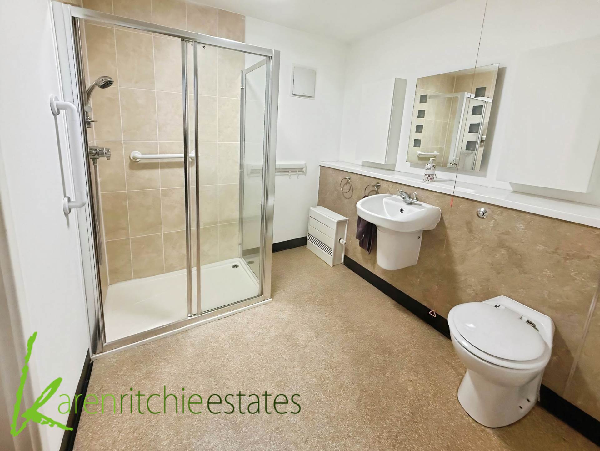 Manor Gardens, Harwood, Image 13