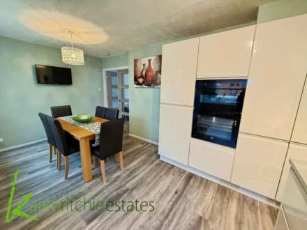 Thornhill Close, Bolton, Image 7