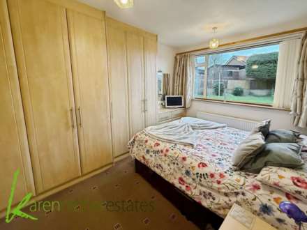 Meads Grove, Farnworth, Image 5