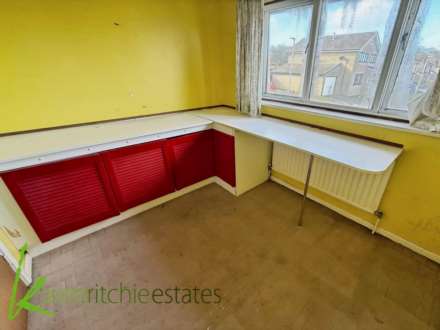 Brookdale, Bolton, Image 9