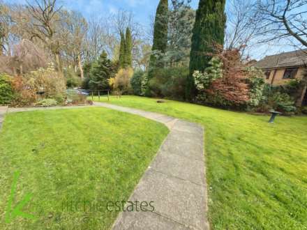 Greenmount Court, Heaton, Image 7