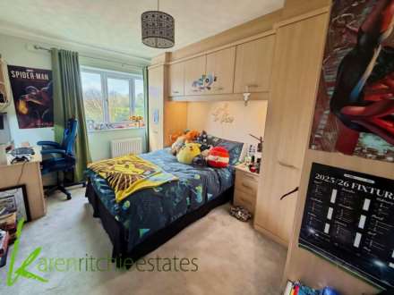 Capital Close, Bolton, Image 7