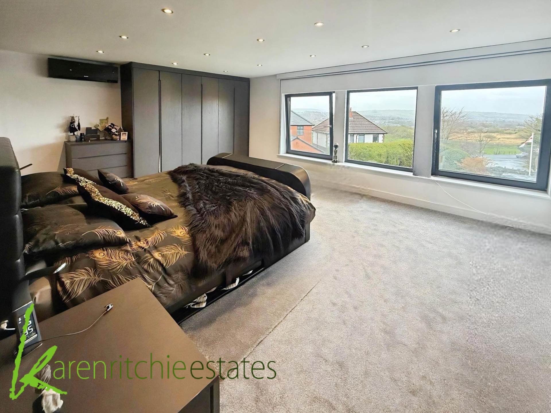 Horrocks Fold, Bolton, Image 11