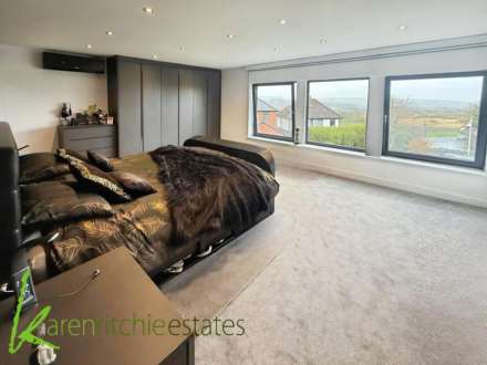 Horrocks Fold, Bolton, Image 11