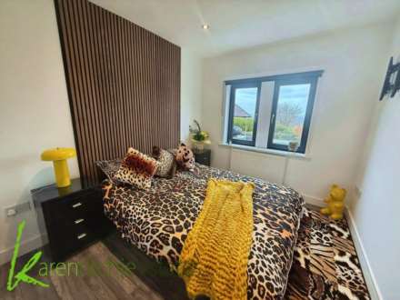 Horrocks Fold, Bolton, Image 15