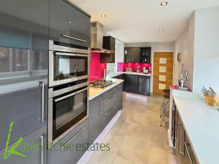 Eastgrove Avenue, Sharples, Image 4