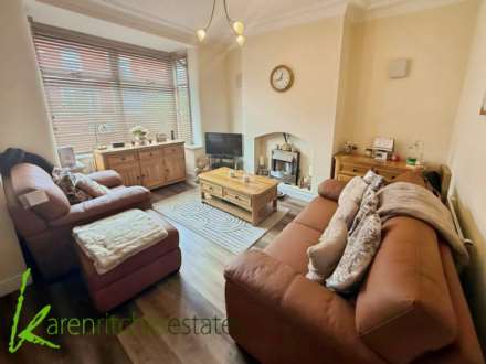 Markland Hill Lane, Bolton, Image 4