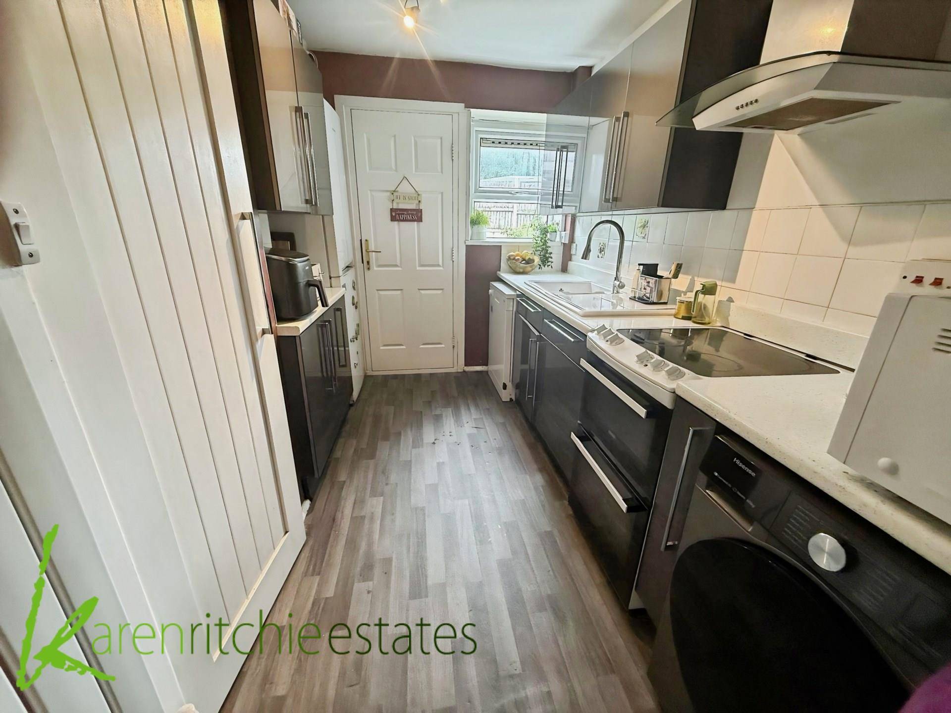 Athlone Ave, Bolton, Image 5