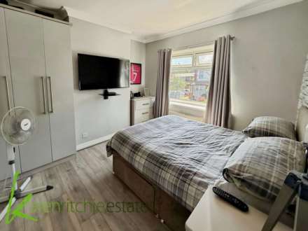Thornton Avenue, Bolton, Image 13