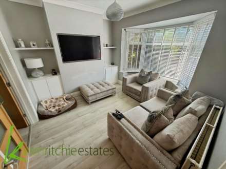 Thornton Avenue, Bolton, Image 2