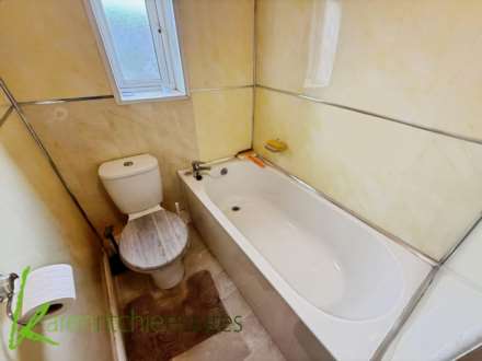 Ainsworth Lane, Bolton, Image 7