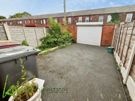 Ainsworth Lane, Bolton, Image 9