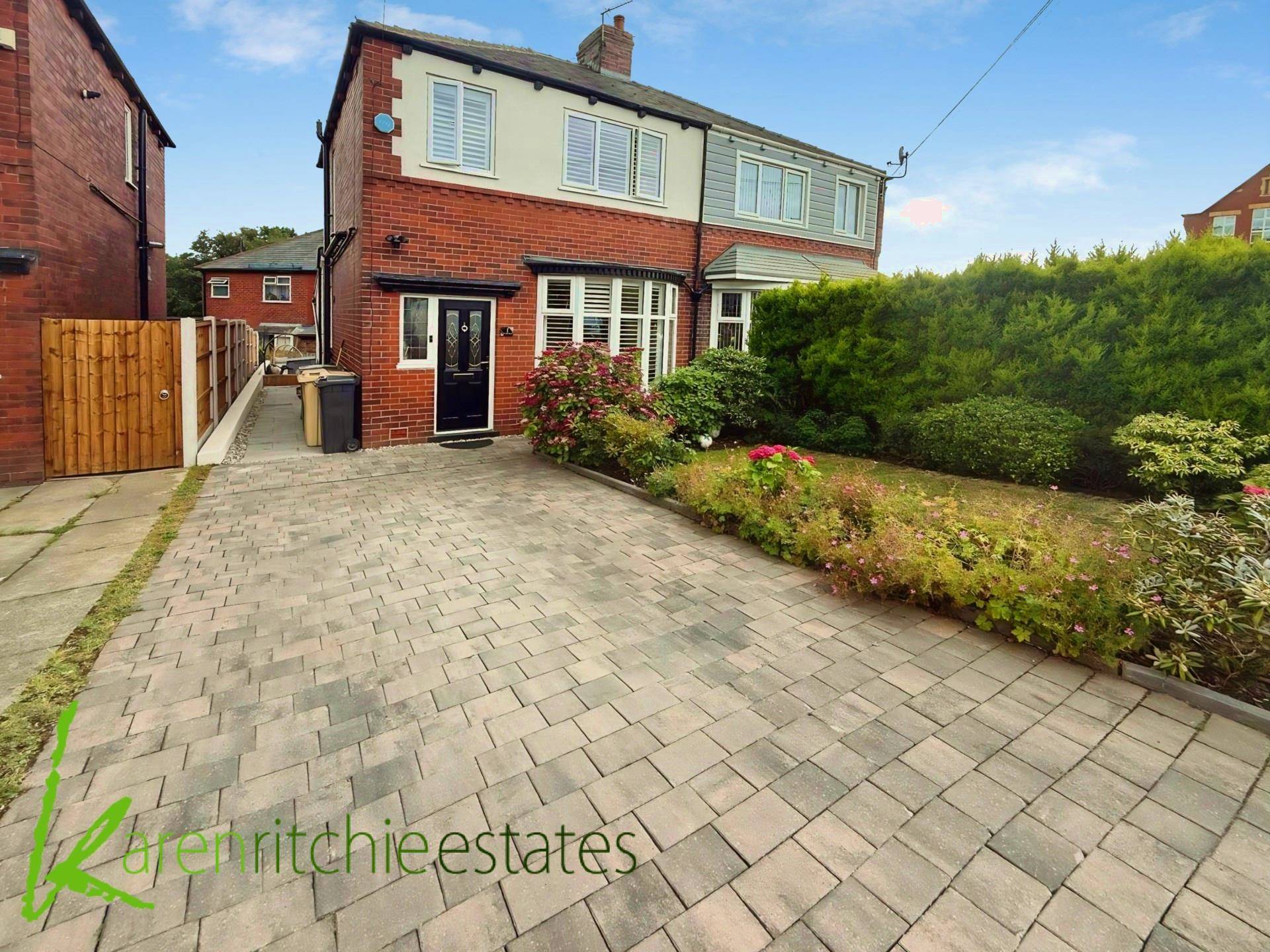 Bracondale Avenue, Smithills, Image 18