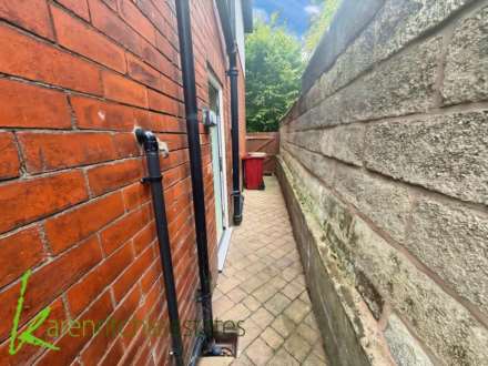 Moorside Avenue, Smithills, Image 15