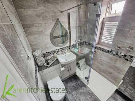 Hazelwood Road, Bolton, Image 11