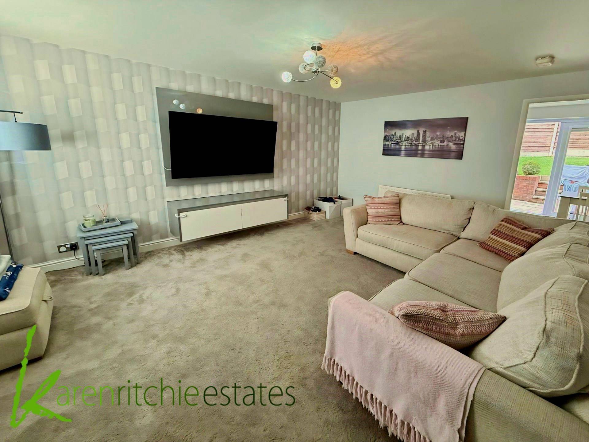 Embsay Close, Bolton, Image 5