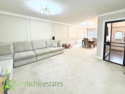 Middlebrook Drive, Bolton, Image 5