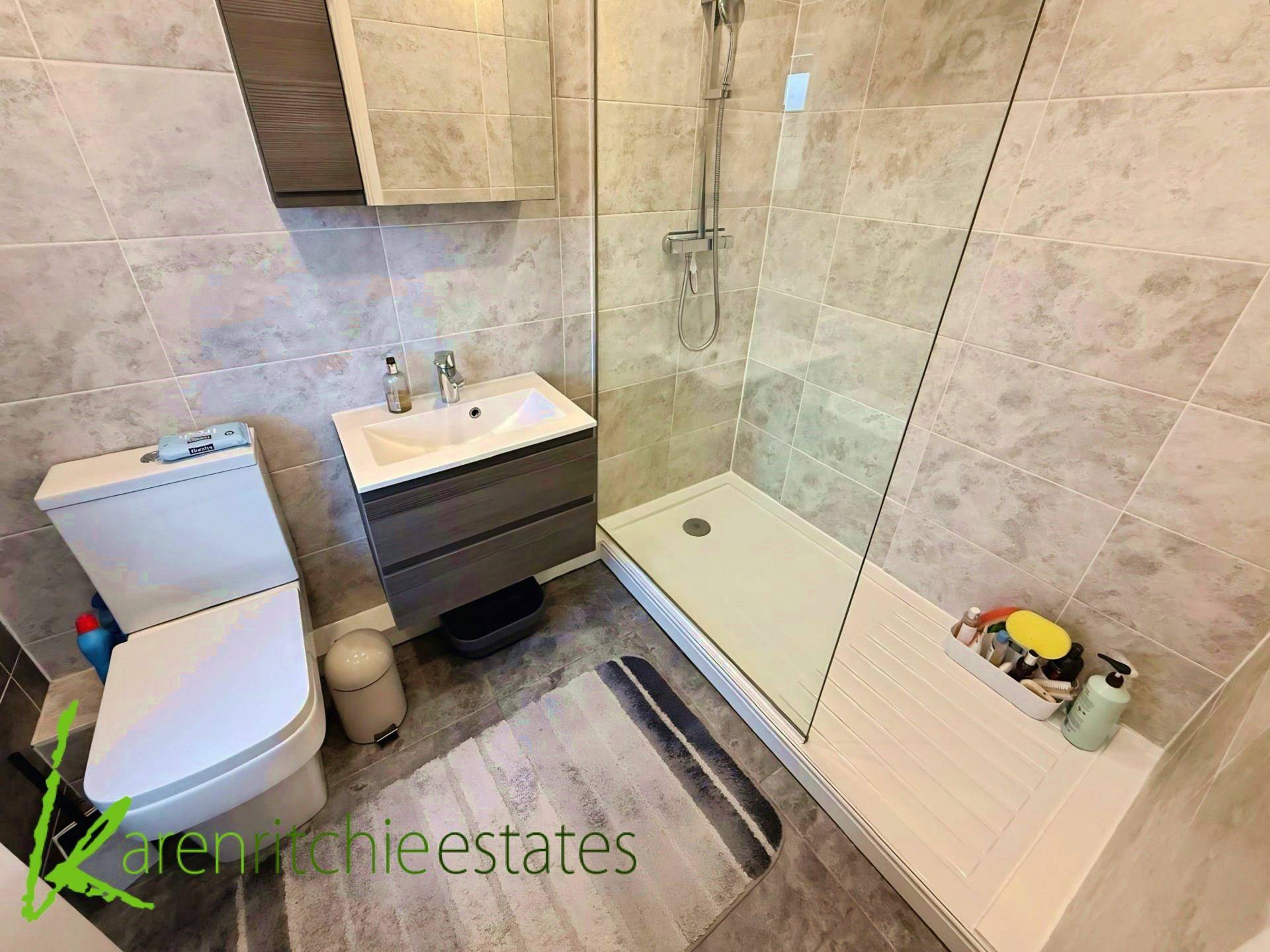 Mallett Crescent, Bolton, Image 14