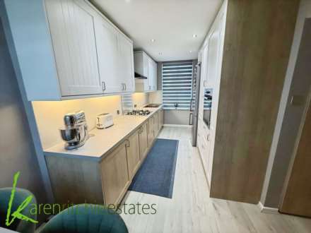 Mallett Crescent, Bolton, Image 3