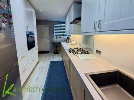 Mallett Crescent, Bolton, Image 4