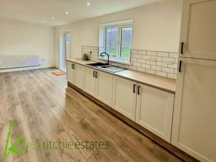 Worston Avenue, Bolton, Image 4