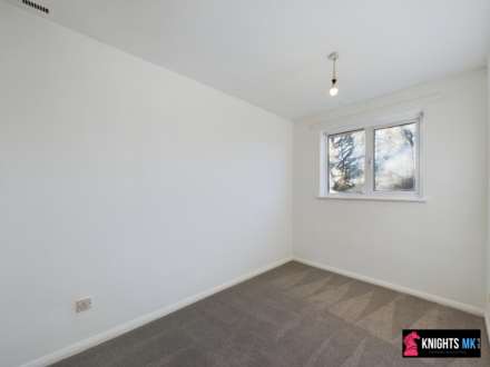 Carroll Close, Newport Pagnell, Image 10