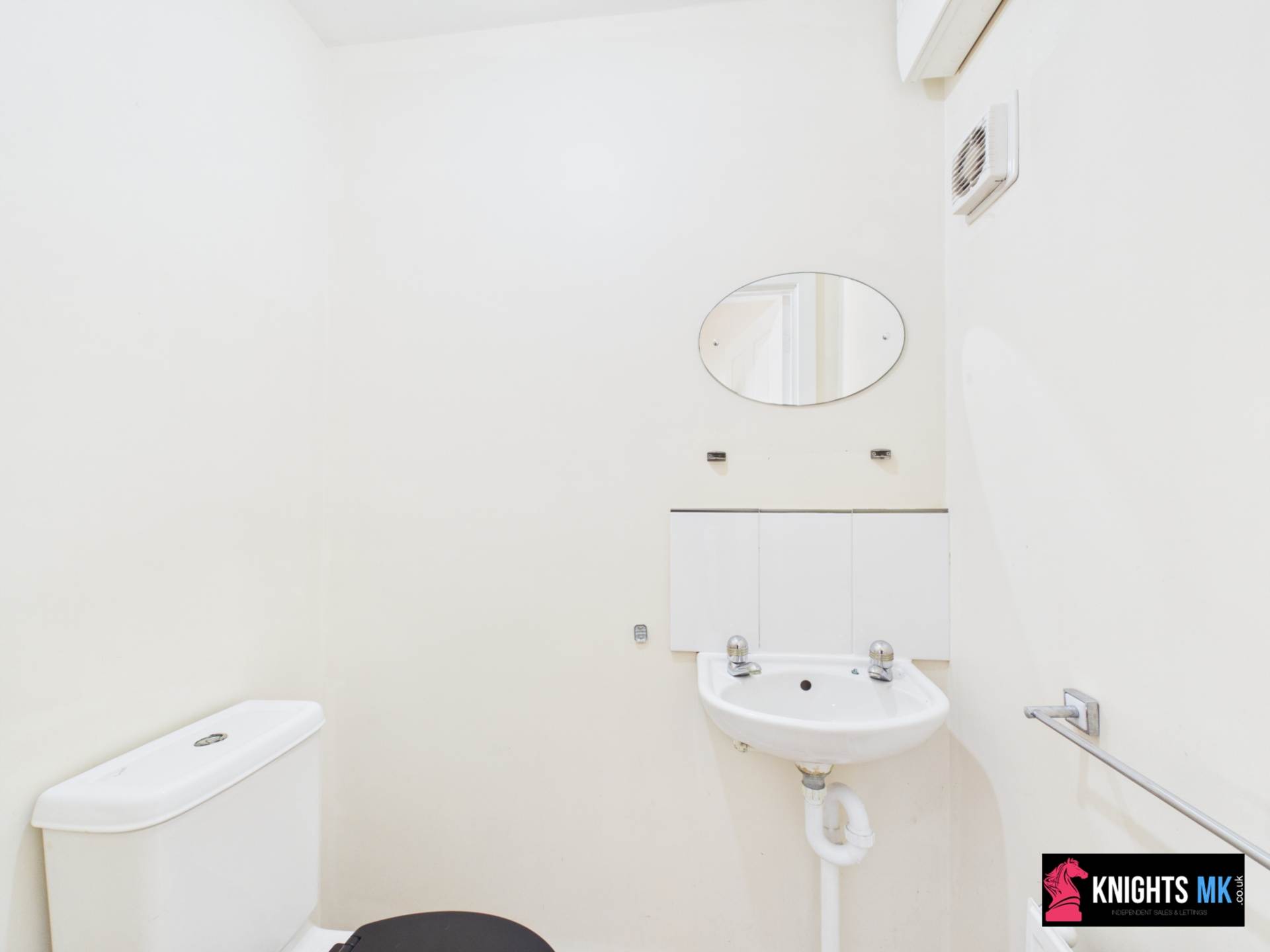 Osbourne Close, Corby, Image 12