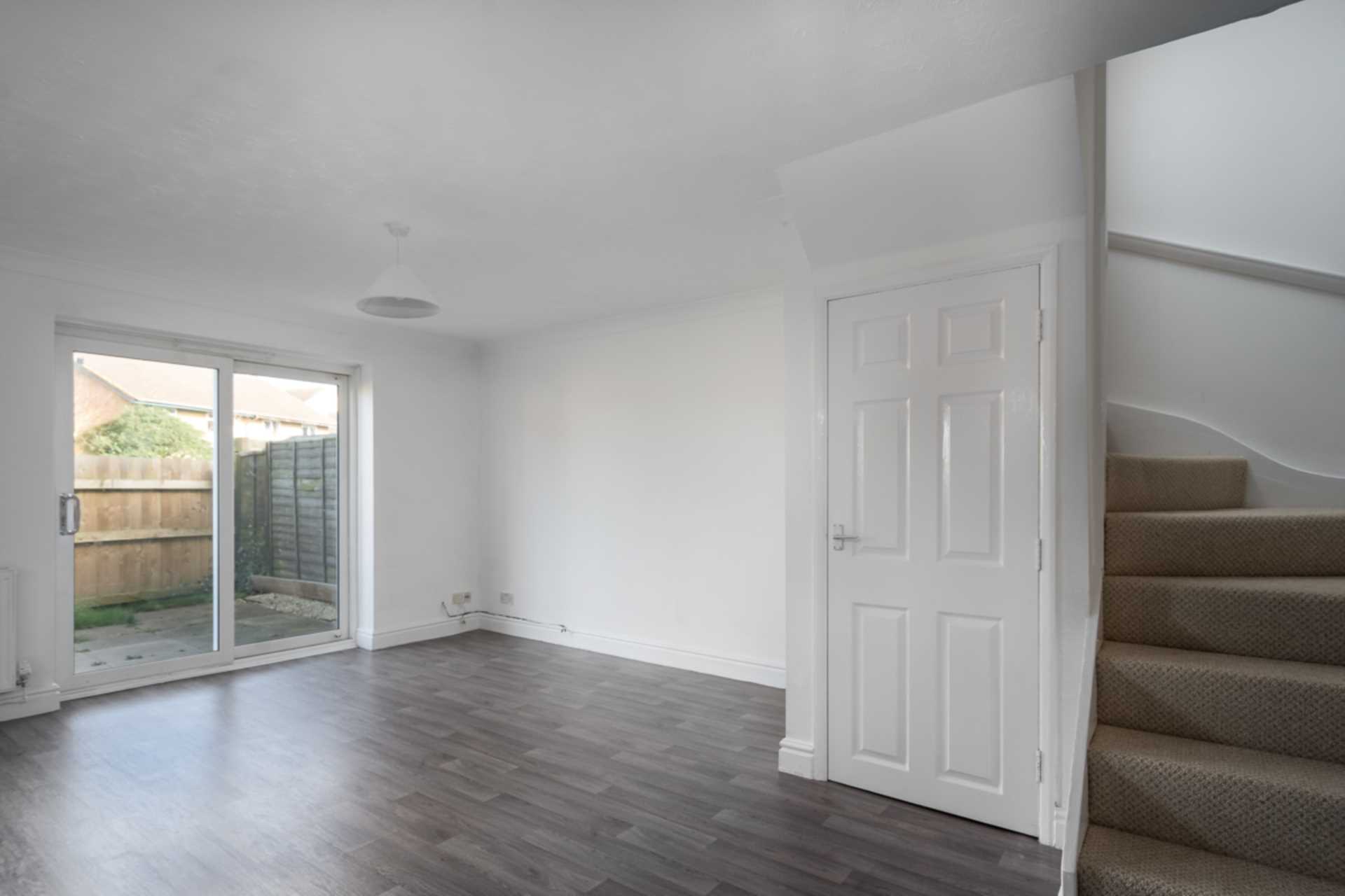 Studley Knapp, Walnut Tree, Image 2