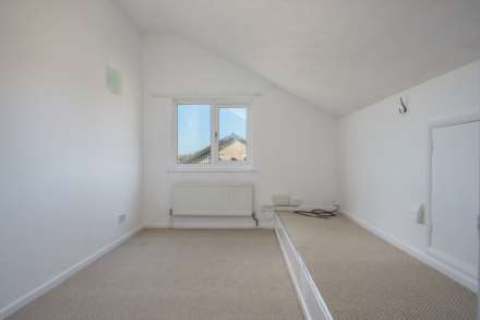 Studley Knapp, Walnut Tree, Image 11