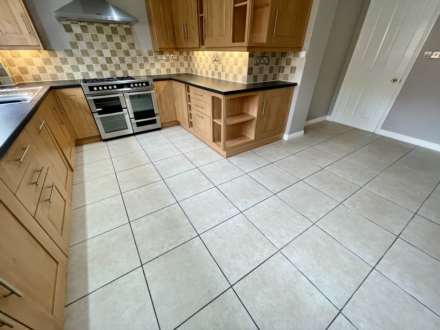 Longhedge, Caldecotte, Image 4