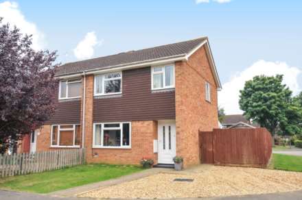 3 Bedroom Semi-Detached, Goldsmith Drive, Newport Pagnell