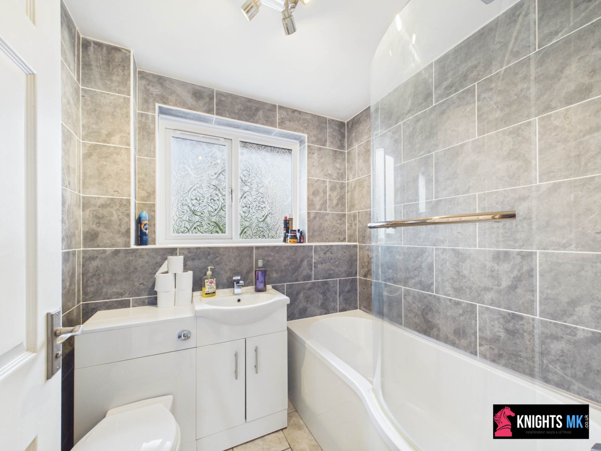 Graces Close, Cranfield, Image 15