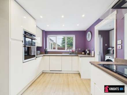 Graces Close, Cranfield, Image 4